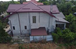 Vilă de vanzare, cu 6 camere, 230 mp, zona Samurcași