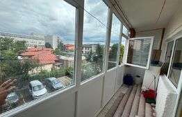 Apartament 3 camere, Micro 6