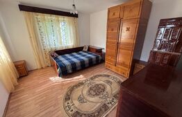 Casa de vacanta, de vanzare, cu 4 camere, 165 mp, zona Vulcana Pandele