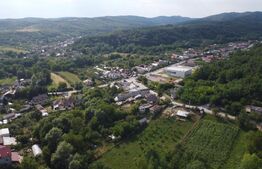 Casa de vacanta, de vanzare, cu 4 camere, 165 mp, zona Vulcana Pandele