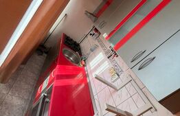 Apartament de vanzare, cu 3 camere, 67 mp utili, zona Micro 11