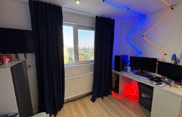 Apartament de vanzare, cu 3 camere, zona Micro 4