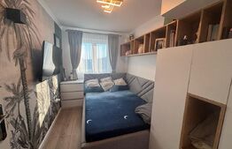 Apartament de vanzare, cu 3 camere, zona Micro 4