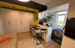 Apartament de vanzare, cu 3 camere, zona Micro 4