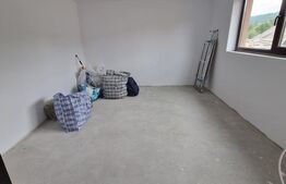 Casă de vânzare în Gemenea Brătulești – zona de munte, Dâmbovița 