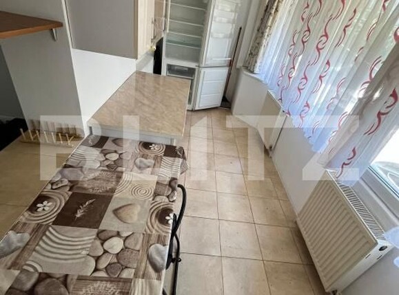 Apartament de închiriat 3 camere Micro 11 - 174896AI | BLITZ Târgoviște | Poza4