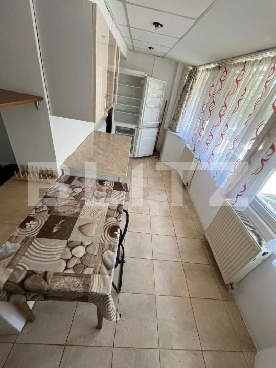 Apartament de închiriat 3 camere Micro 11 - 174896AI | BLITZ Târgoviște | Poza4