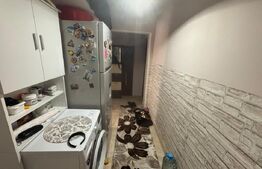 Apartament cu 3 camere, etajul 2/4, 50 mp, Micro 11