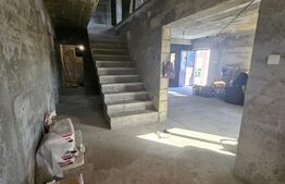 Casă la roșu, de vanzare, 250 mp, zona Slobozia Moara