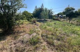 Teren intravilan de vânzare, 2.000 mp, deschidere 30 m