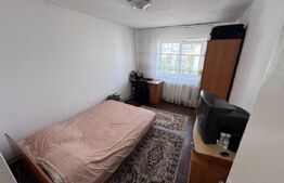 Apartament de vanzare, cu 2 camere semidecomandat, zona Micro 6