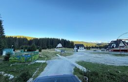 Teren intravilan, 5.500 mp, platoul Padina