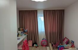 Apartament 3 camere, 72 mp, zona Micro 4