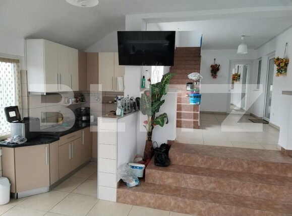 Casa de închiriat 7 camere Central - 179022CI | BLITZ Târgoviște | Poza1