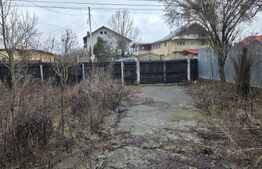 Casă cu acoperisul ars cu teren intravilan, 764 mp, zona Răzvad 