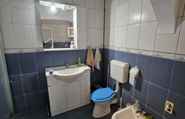 Casă de vânzare, 75 mp, Strada Crângului