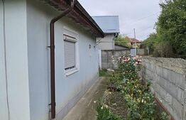 Casă de vânzare, 75 mp, Strada Crângului