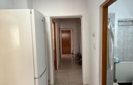 Apartament 3 camere, 69 mp, zona Micro 8