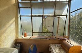 Apartament cu 2 camere si 2 balcoane, decomandat 