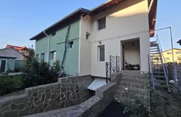 Vilă  226 mp utili, curte 277 mp, zona Micro 3