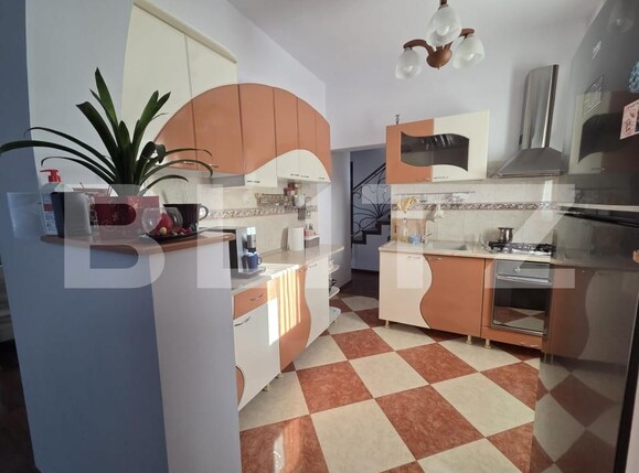 Casa de vânzare 6 camere Micro 3 - 180358CV | BLITZ Târgoviște | Poza4