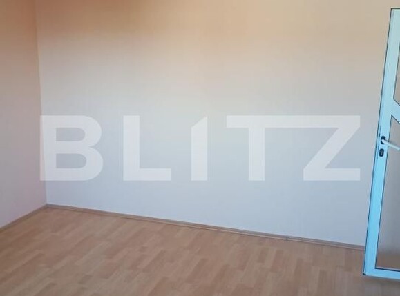 Apartament de vânzare 3 camere Micro 4 - 180536AV | BLITZ Târgoviște | Poza2