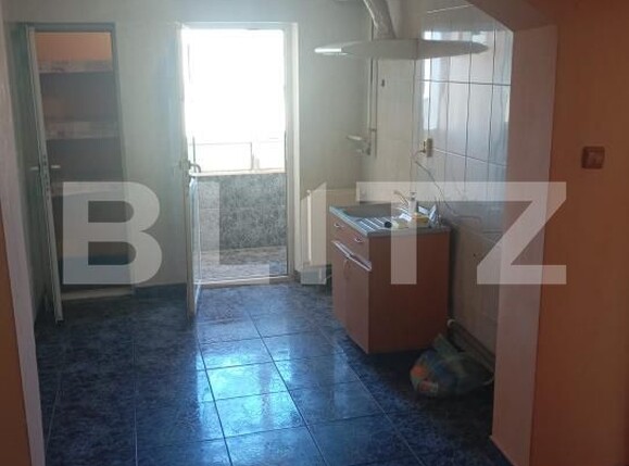 Apartament de vânzare 3 camere Micro 4 - 180536AV | BLITZ Târgoviște | Poza4