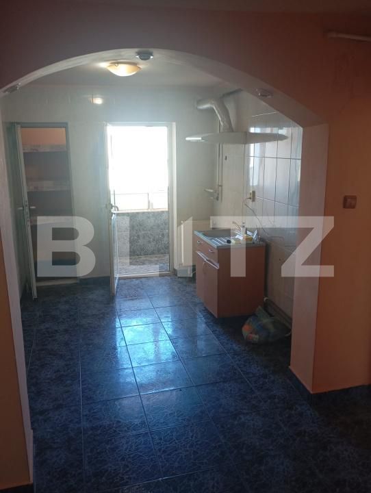 Apartament de vânzare 3 camere Micro 4 - 180536AV | BLITZ Târgoviște | Poza4