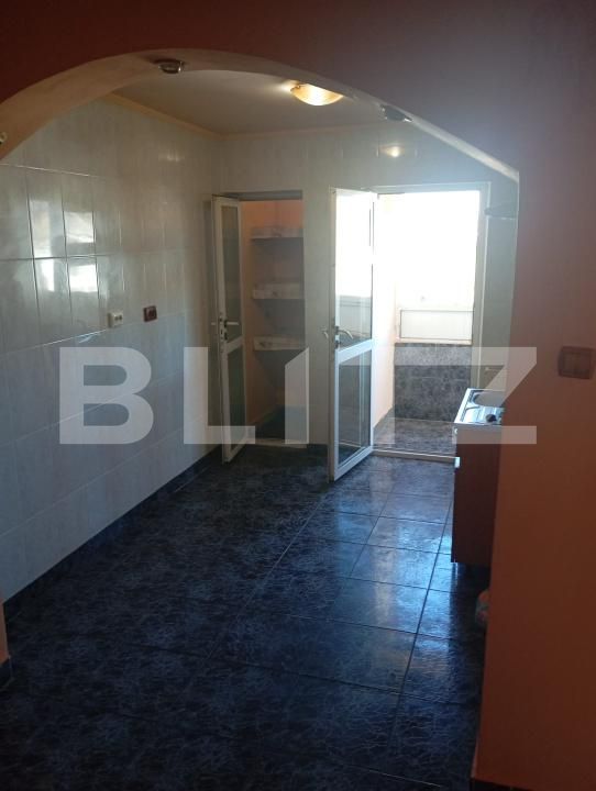 Apartament de vânzare 3 camere Micro 4 - 180536AV | BLITZ Târgoviște | Poza3