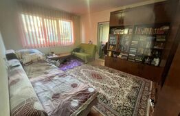 Apartament mobilat, 40 mp, zona Micro 11 