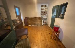 Casă tradițională cu teren 4.500 mp și anexe gospodărești – zonă liniștită