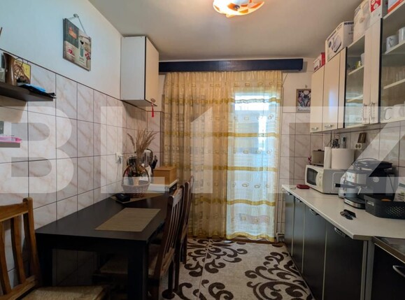 Apartament de vânzare 3 camere Micro 4 - 181874AV | BLITZ Târgoviște | Poza4