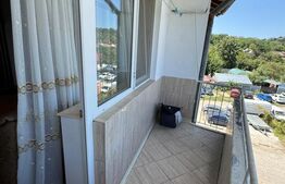 Apartament luminos cu 3 camere Moreni