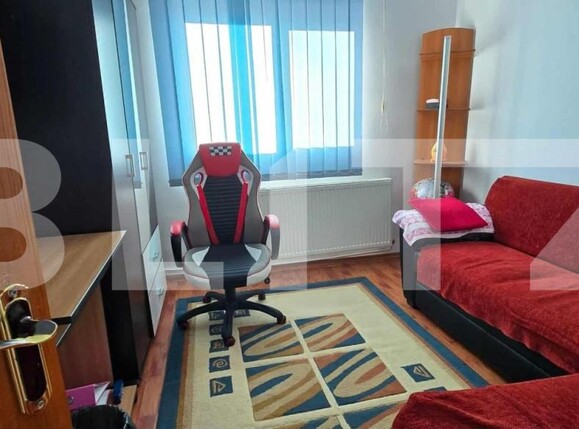 Apartament de închiriat 3 camere Micro 4 - 182321AI | BLITZ Târgoviște | Poza4