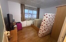 Apartament 3 camere, 58 mp, zona Micro 11 