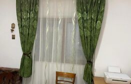 Casa de vanzare, 128 mp, zona Voinesti