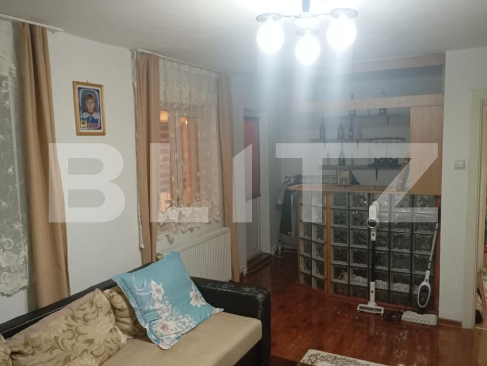 Apartament de vânzare 2 camere Micro 6 - 182656AV | BLITZ Târgoviște | Poza2