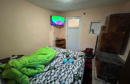 Casă de vânzare, 420 mp teren VALEA CASELOR