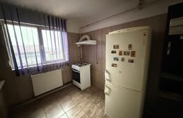 Apartament de vanzare, 52 mp, zona Micro 11