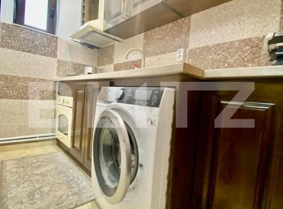 Casa de vânzare 8 camere Central - 183321CV | BLITZ Târgoviște | Poza12