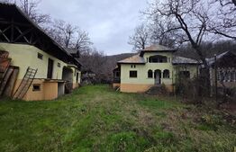 Casă + Teren 4.300 mp, Gheboieni – la doar 15 km de Târgoviște