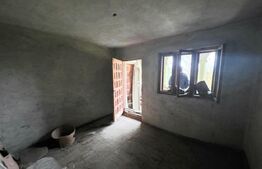 Casă + Teren 4.300 mp, Gheboieni – la doar 15 km de Târgoviște