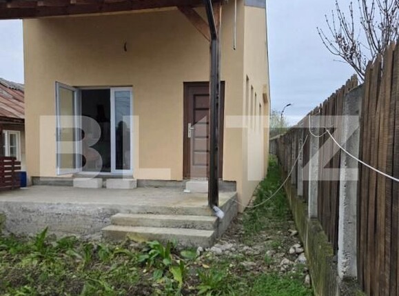 Casa de vânzare 3 camere Nord - 184062CV | BLITZ Târgoviște | Poza1