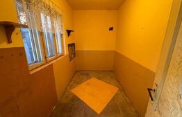 Casă spațioasă (120mp) la DN1A din cărămidă