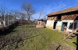 Casă spațioasă (120mp) la DN1A din cărămidă