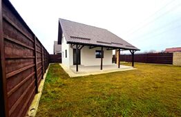 Casa de vanzare, 150 mp, zona Est