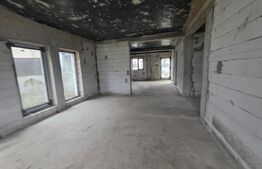 Casa de vanzare, 160 mp, zona Est