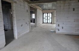 Casa de vanzare, 160 mp, zona Est