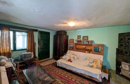  Gheboieni proprietate de renovat– 1100 mp, liniște și intimitate