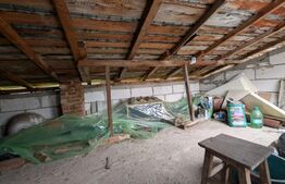  Gheboieni proprietate de renovat– 1100 mp, liniște și intimitate